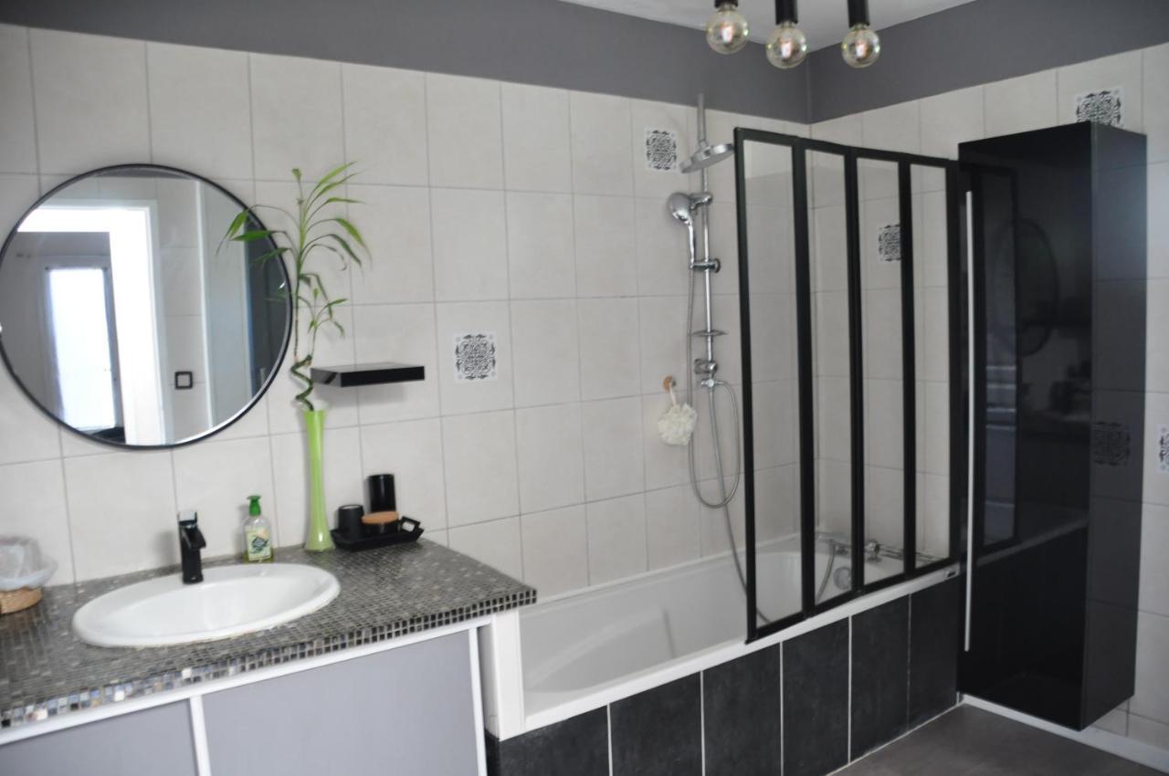Villa tout confort Gastes Extérieur photo