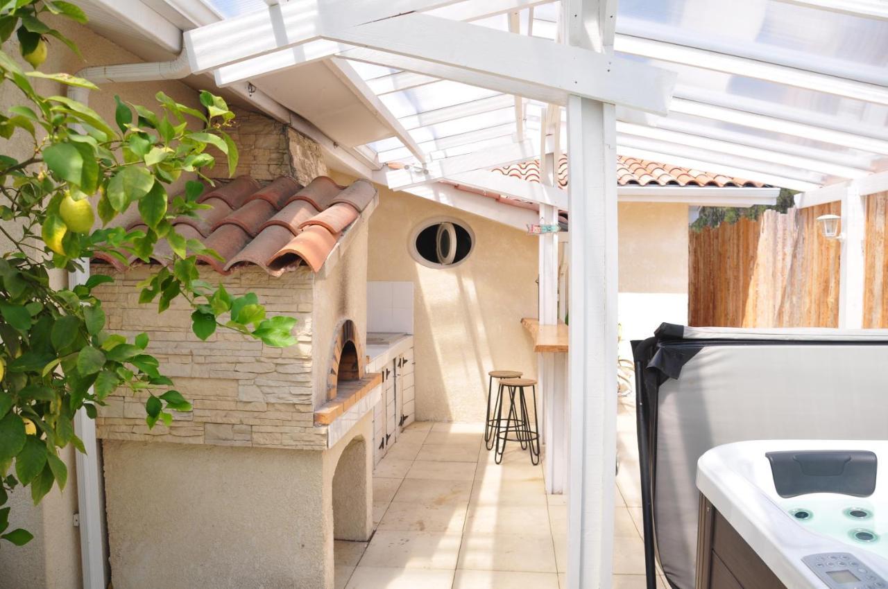 Villa tout confort Gastes Extérieur photo